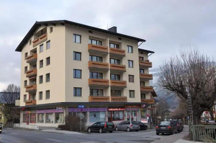 Lake View Appartment In Zell-Am-See City Centre Zell am See Zewnętrze zdjęcie
